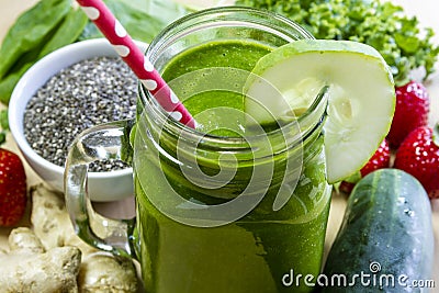 Healthy Green Juice Smoothie Drink