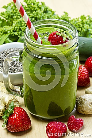 Healthy Green Juice Smoothie Drink