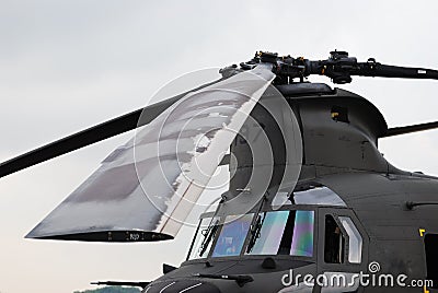 helicopter-rotor-blades-22343607.jpg