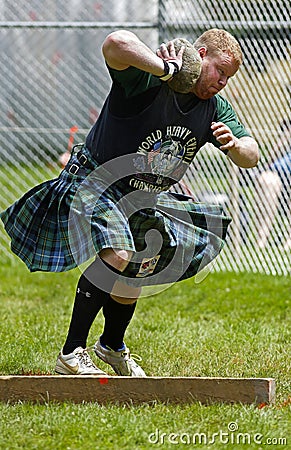 Highland Games Heavy Stone Throw