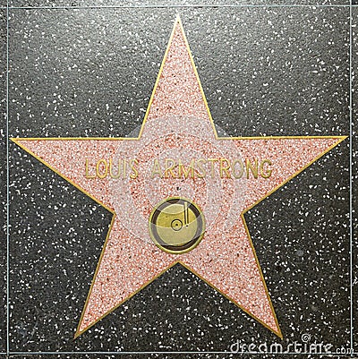 Star Walk Fame on Hollywood   June 26  George Hamiltons Star On Hollywood Walk Of Fame