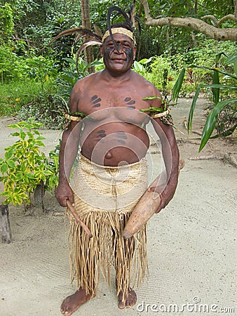 homem-nativo-em-vanuatu-19913727.jpg