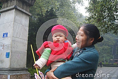 Hong Jiang, China: women and children