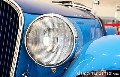 Hood and light of a vintage car