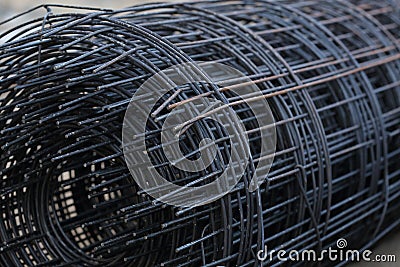 Iron wire for construction