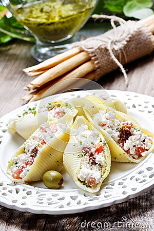 Italian cuisine: stuffed pasta shells