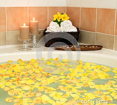 Jacuzzi hot tub spa bath flowers candles