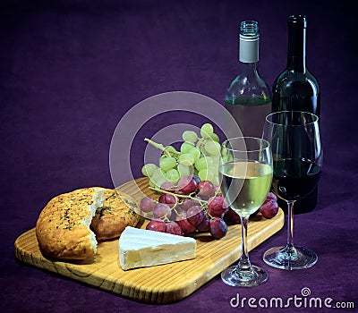 The joy of wine, bread and cheese