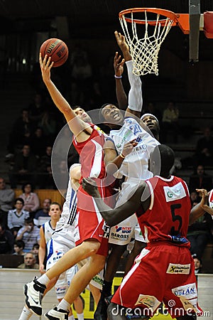 Kaposvar - Szolnok basketball game