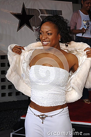 ... premiere of her new movie k...
