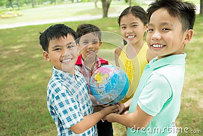 Kids with globe