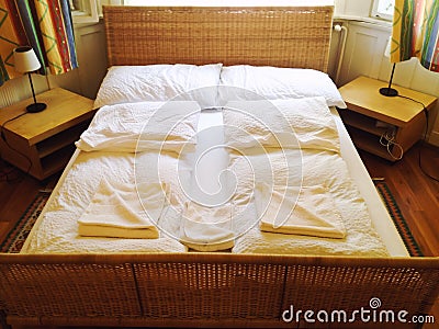 King size bed