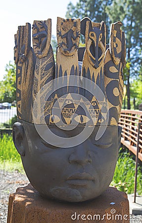 Kings Head statue by artist Clayton Thiel at public art walk in town of Yountville