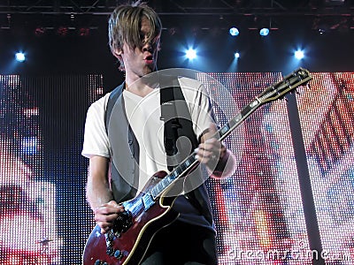 Kyle Cook of Matchbox Twenty - Live Performance