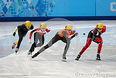 Ladies 1000 m Heats Short Track Heats