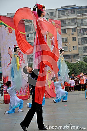 Large Rod Puppet Show on Lantern Festival