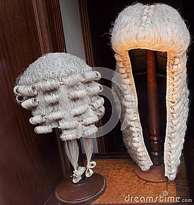 Lawyer s wigs