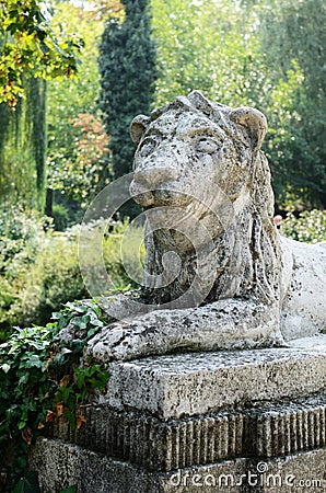 Lion sculpture in park area