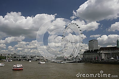 London Eye an Millennium Bridge
