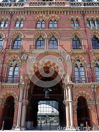 London landmarks: St Pancras station