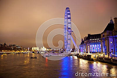 LONDON, UK - APRIL 5, 2014: Night view of London eye, London UK