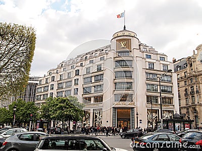 Louis Vuitton Fashion House, Paris, France Editorial Photo - Image: 47301686