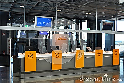 Lufthansa Boarding Gate