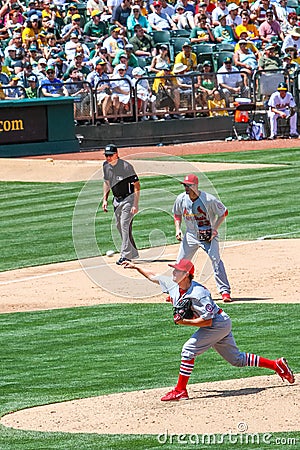 Major League Baseball - Cardinals Maness Pitching
