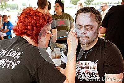  Makeup on Man Gets Zombie Makeover From Makeup Artist Royalty Free Stock