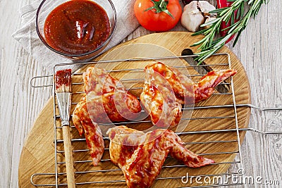 Marinated chicken wings raw