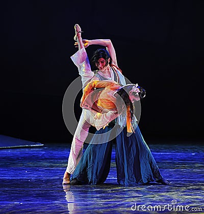 The martial arts world Ballet-The dance drama The legend of the Condor Heroes