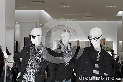 Mens fashion mannequins