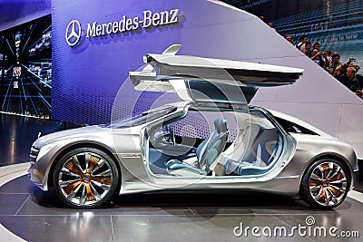 Mercedes-Benz F125 Concept Car