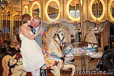 Merry-go-round Kiss