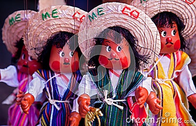 mexican-puppets-23964659.jpg