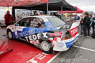 Mitsubishi Lancer EVO WRC in pit stop