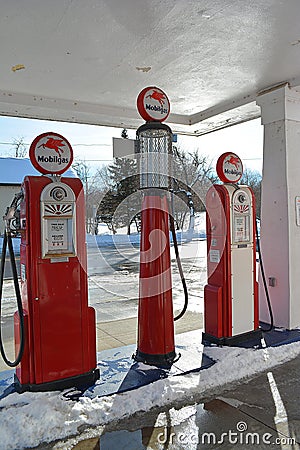 Mobil Gas Pumps