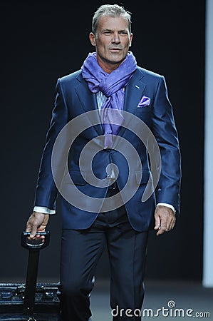 MOSCOW - OCTOBER 26: Model walks runway at the Stefano Ricci Collection for Spring/ Summer 2012