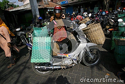 Motorcycle with basket