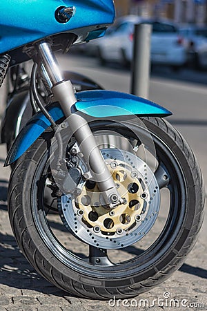 Motorcycle front wheel