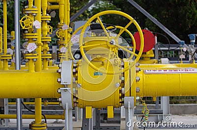 Natural gas pipelines and valves