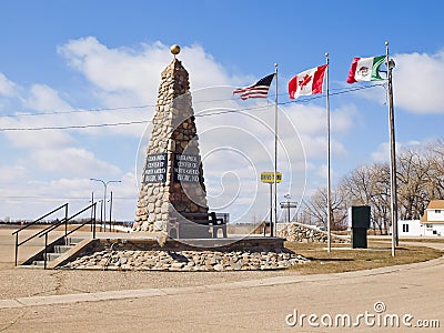 Navel of North America. Geographical center of North America. Ci