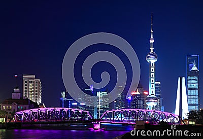 Night view of Shanghai Oriental Pearl TV Tower