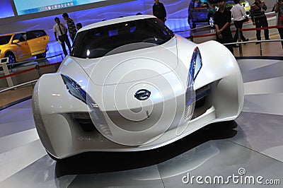 Nissan esflow concept car front