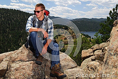 背包<em>徒步旅行</em>者山顶层 库存<em>照片</em> - <em>图片</em>: 10222