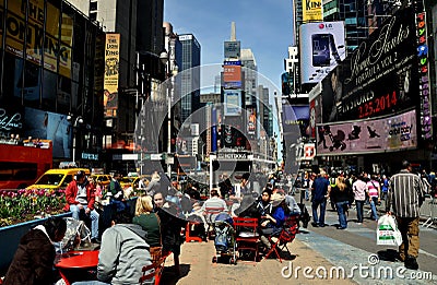 NYC: Busy Times Square