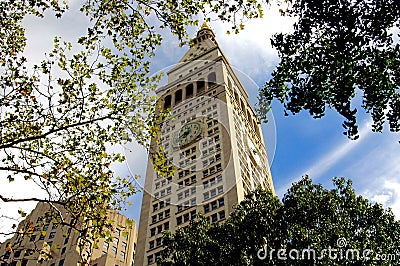 NYC: 1909 Metropolitan Life Insurance Tower