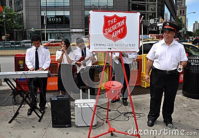 NYC: Salvation Army Band