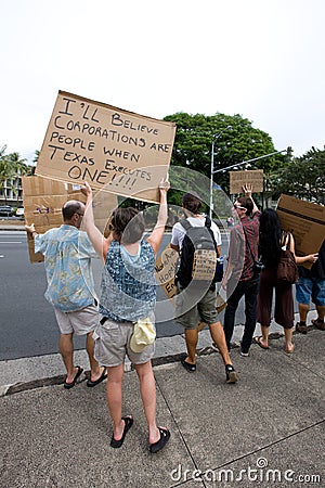 Occupy Honolulu/anti-APEC Protest-30