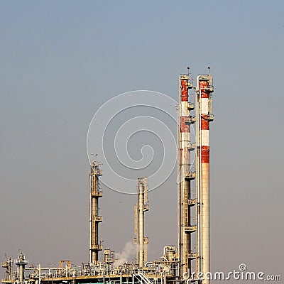 Oil and gas processing plant